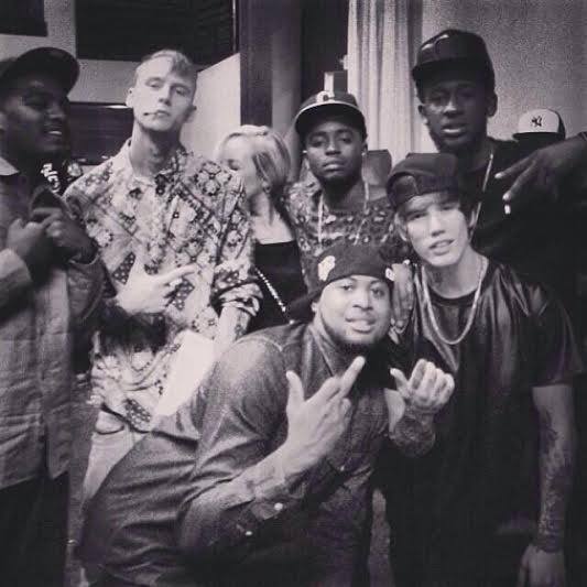 1525572_358855560922161_361339042_n